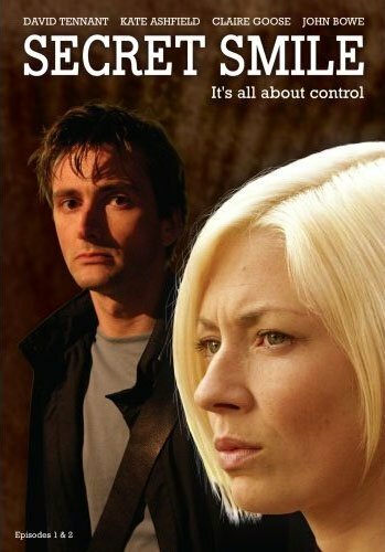 Постер: Тайная улыбка (2005)